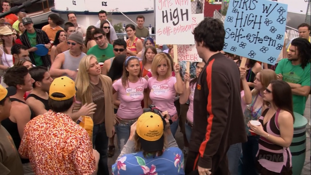 File:2x17 Spring Breakout (38).png