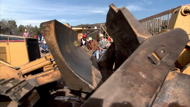 File:1x15 Staff Infection (69).png