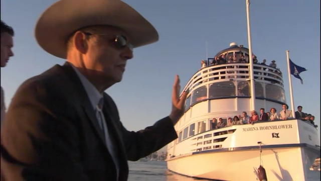 File:1x01 Pilot (49).png