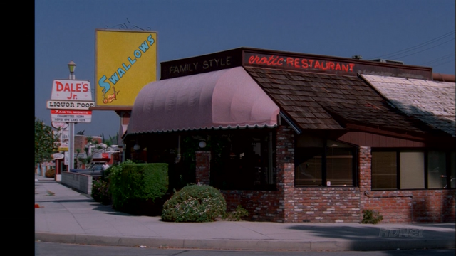 File:3x01 The Cabin Show (46).png