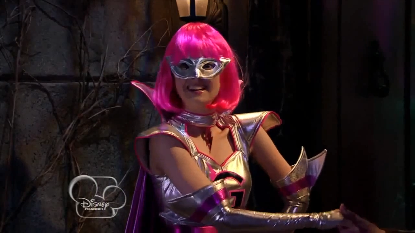 Image Costumes & Courage (53).png Austin & Ally Wiki Fandom