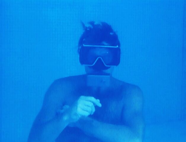 File:H 2 O = Death - The fictional underwater breathing device.jpg