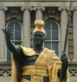 Kamehameha I head to waist 5111