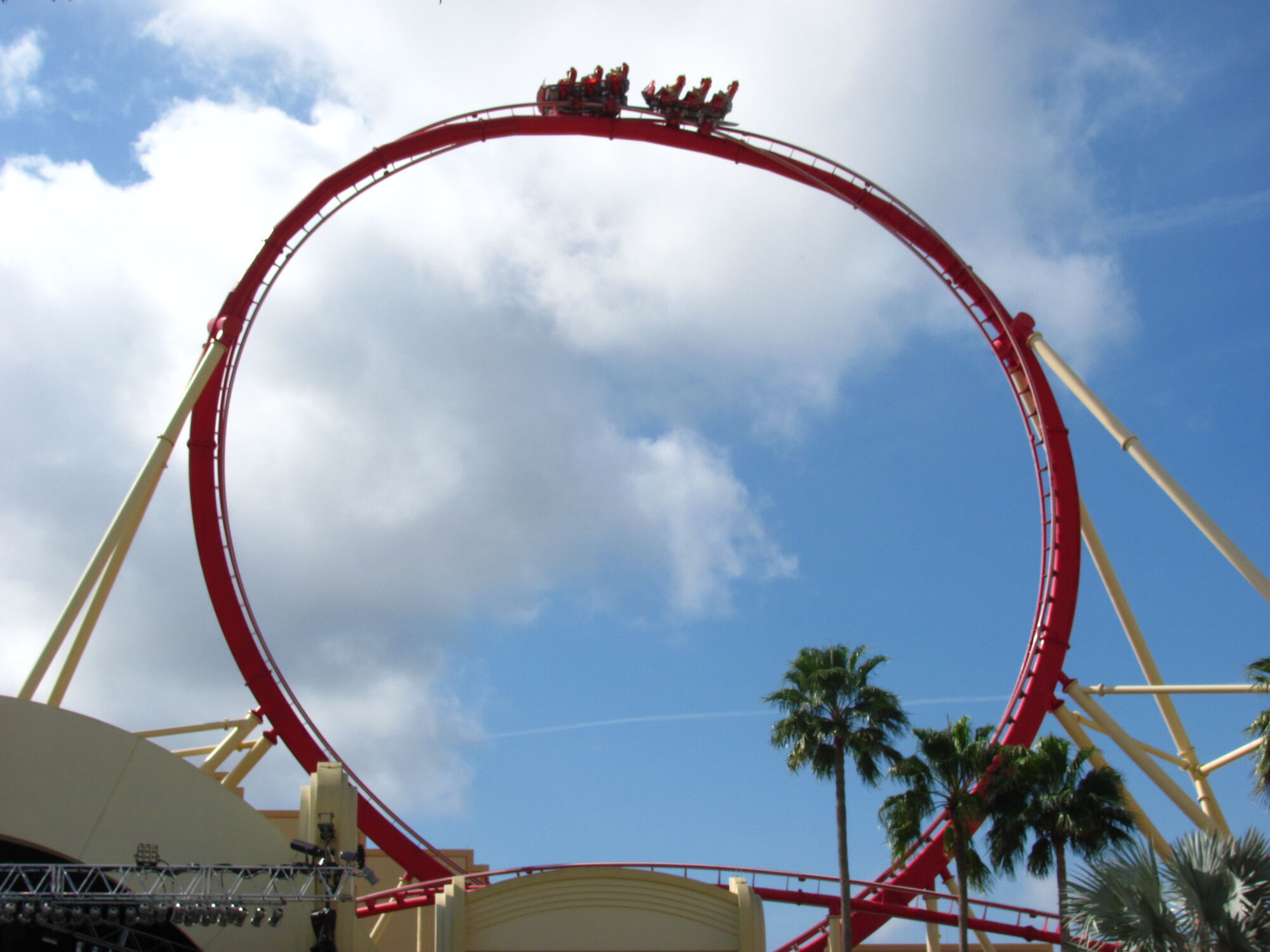 Non-Inverted Loop | Roller Coaster Wiki | Fandom powered by Wikia