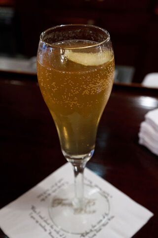 File:400px-French 75.jpg