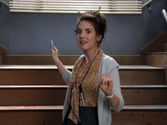 File:3x08-Annie stockholm syndrome.jpg