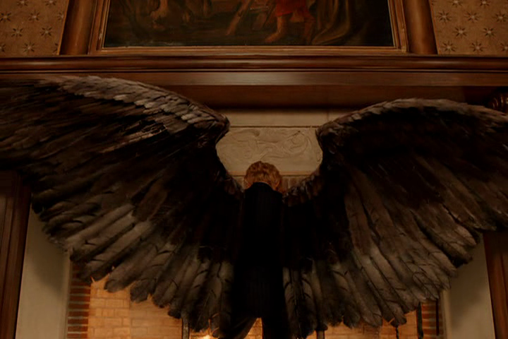 Resultado de imagem para constantine gabriel wings