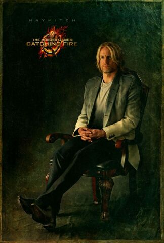 Archivo:Haymitch En llamas.jpg