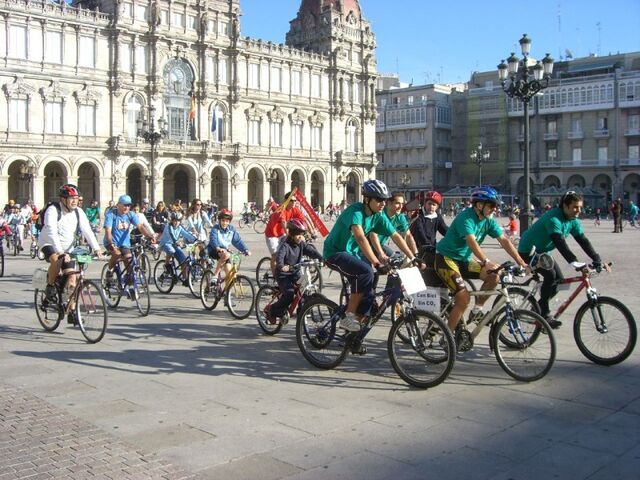 File:Masacriticacoruña1.jpg