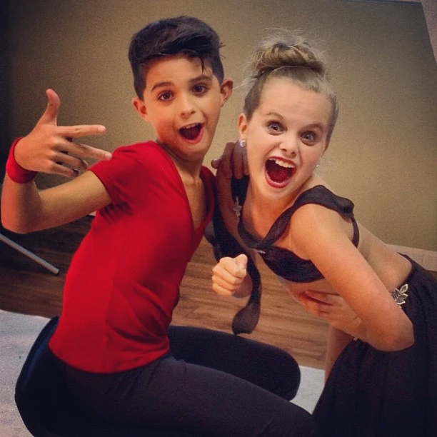 Image Lucas Mia Ffe38792bff011e1abb01231382049c1 7.jpg Dance Moms