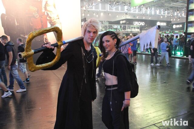 Datei:Wikia-Gamescom-2014-Cosplay044.jpg