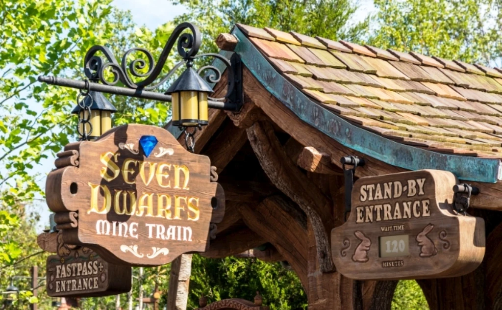 Seven Dwarfs Mine Train Disney Wiki FANDOM powered by Wikia