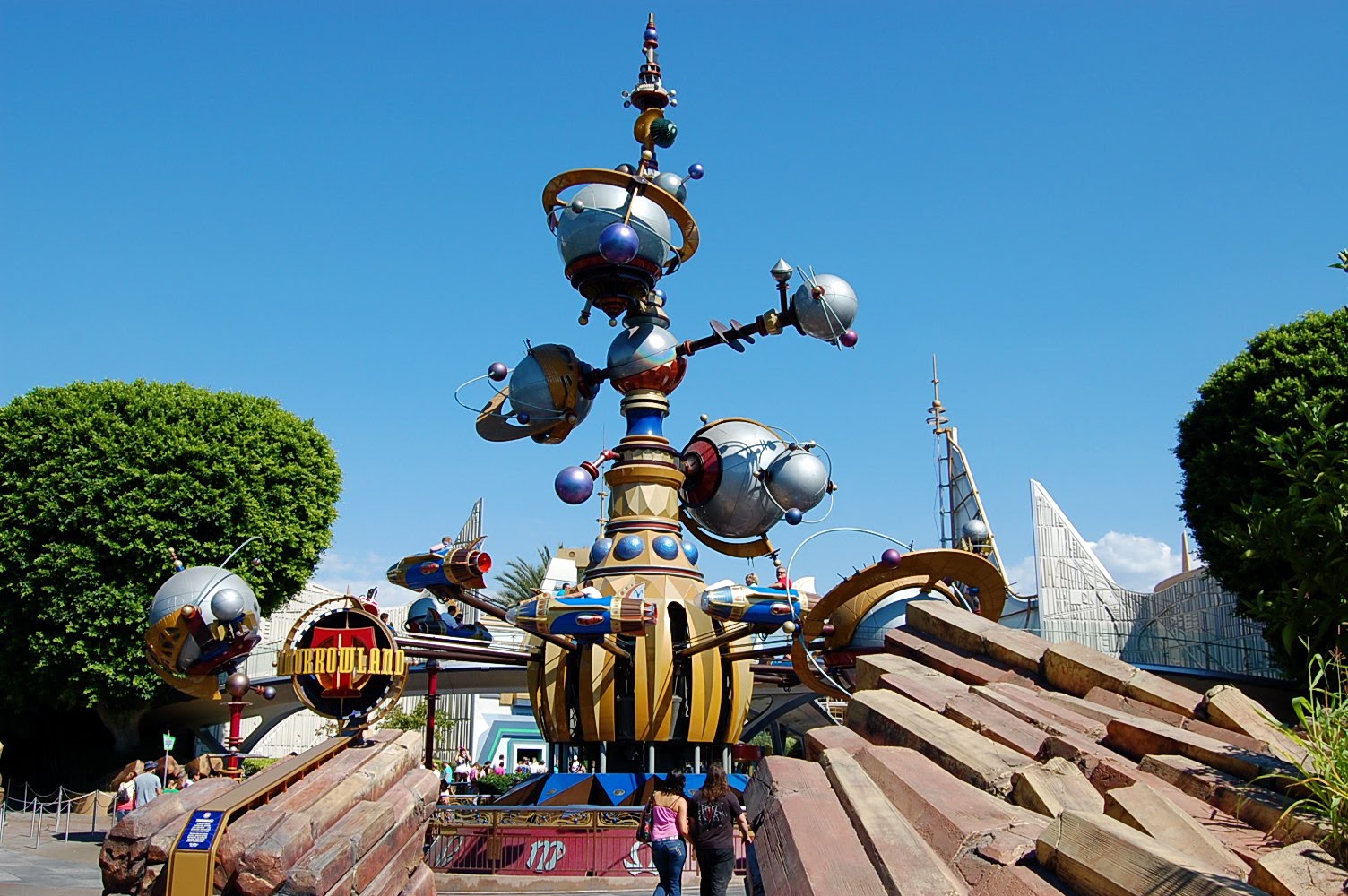 Astro Orbiter (Disneyland Park) Disney Parks Wiki Fandom powered by