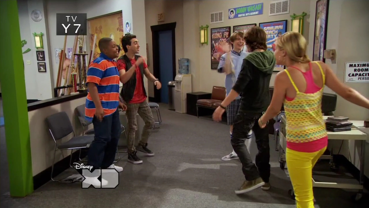 Image Kickin It S02E21 Karate Games 720p HDTV h264OOO mkv 001252292