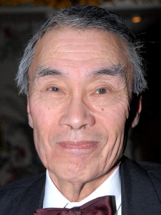 Burt Kwouk Burt Kwouk