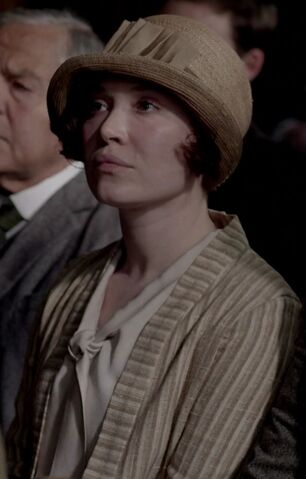 File:Sarahbunting.jpg