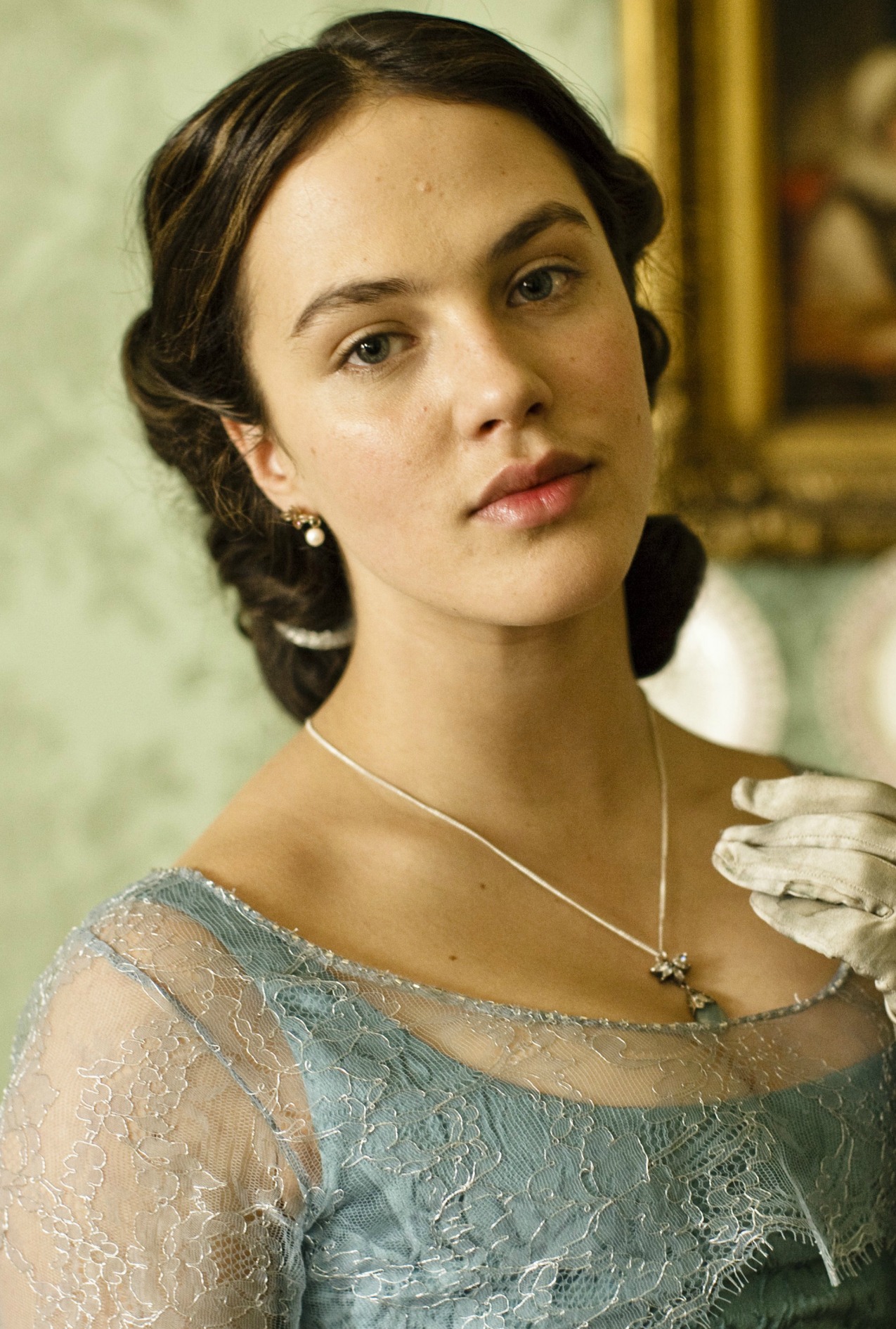 Résultat de recherche d'images pour "Sybil Cora Crawley"