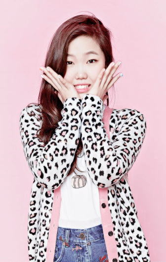 Lee Suhyun earned a million dollar salary - leaving the net worth at 2 million in 2018