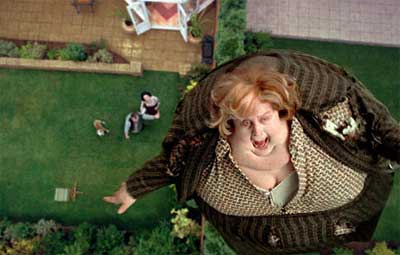 Resultado de imagen de marge sale volando por la ventana harry potter