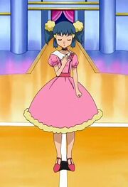 EP564 Dawn con su quinto traje de concursos