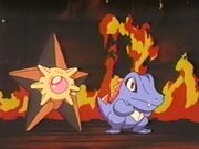 EP183 Staryu de Misty y Totodile de Ash listos para apagar el fuego.jpg