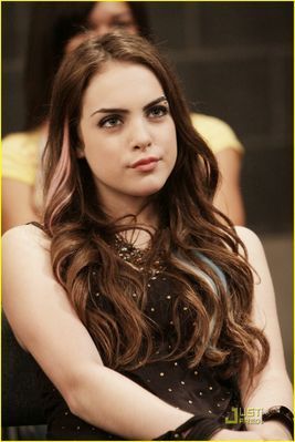 elizabeth gillies tattoo pics elizabeth gillies tattoo pics
