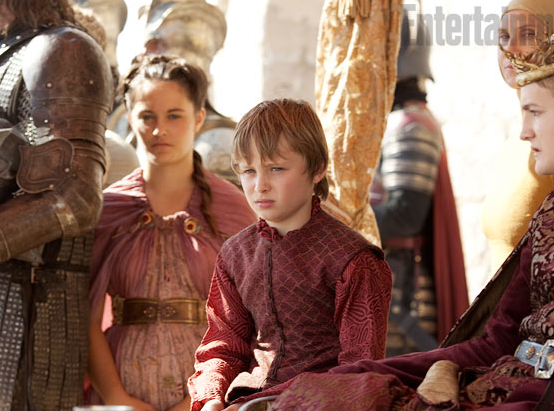 what happens to tommen in game of thrones books