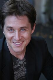 Yuri Lowenthal