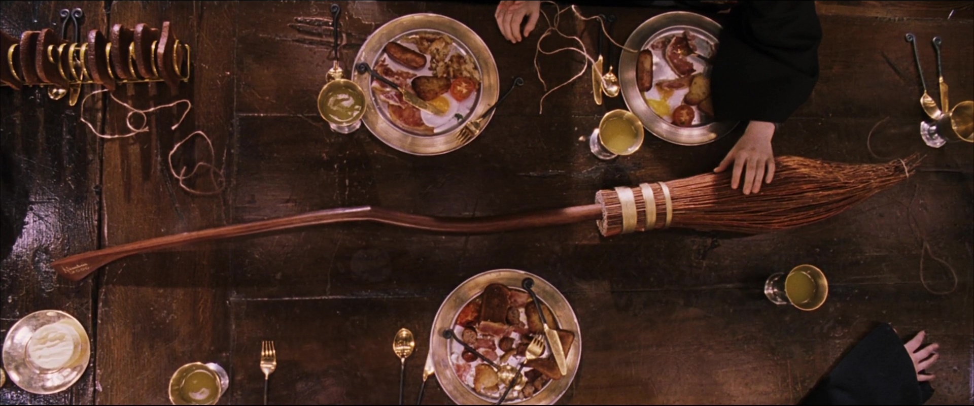 Image Nimbus 2000.JPG Harry Potter Wiki Fandom powered by Wikia