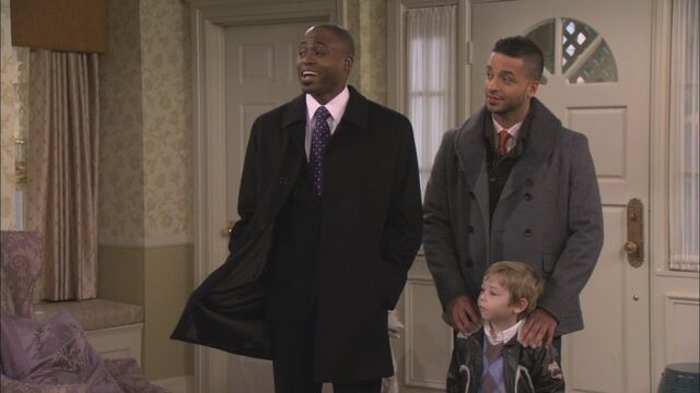 File:Eli and his dads.jpg