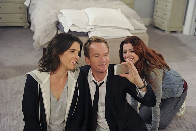 File:HIMYM-9x18-g.jpg