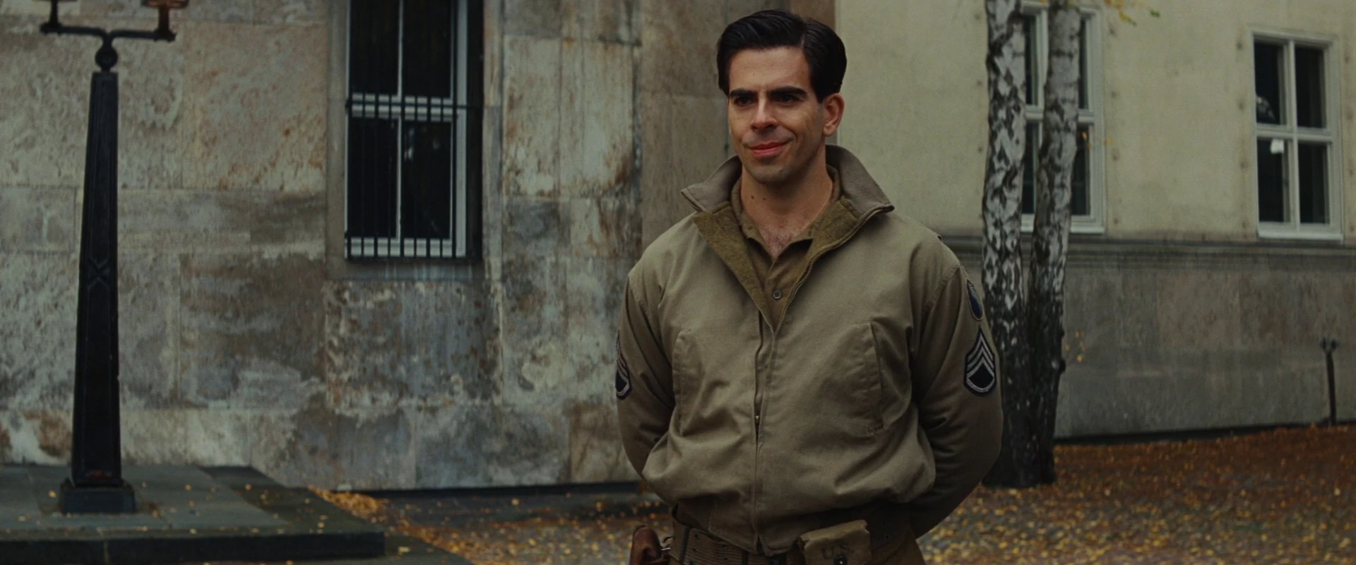 Image Donny Donowitz Bear Jew smiles.jpg Inglourious Basterds Wiki FANDOM powered by Wikia