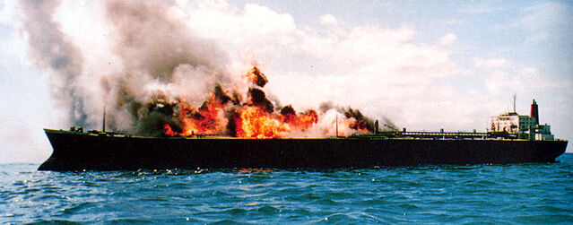 File:Liparus Exploding.jpg