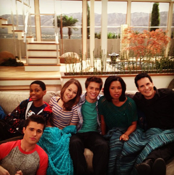 Image Labratscast pic 1.jpg Disney XD's Lab Rats Wiki Fandom