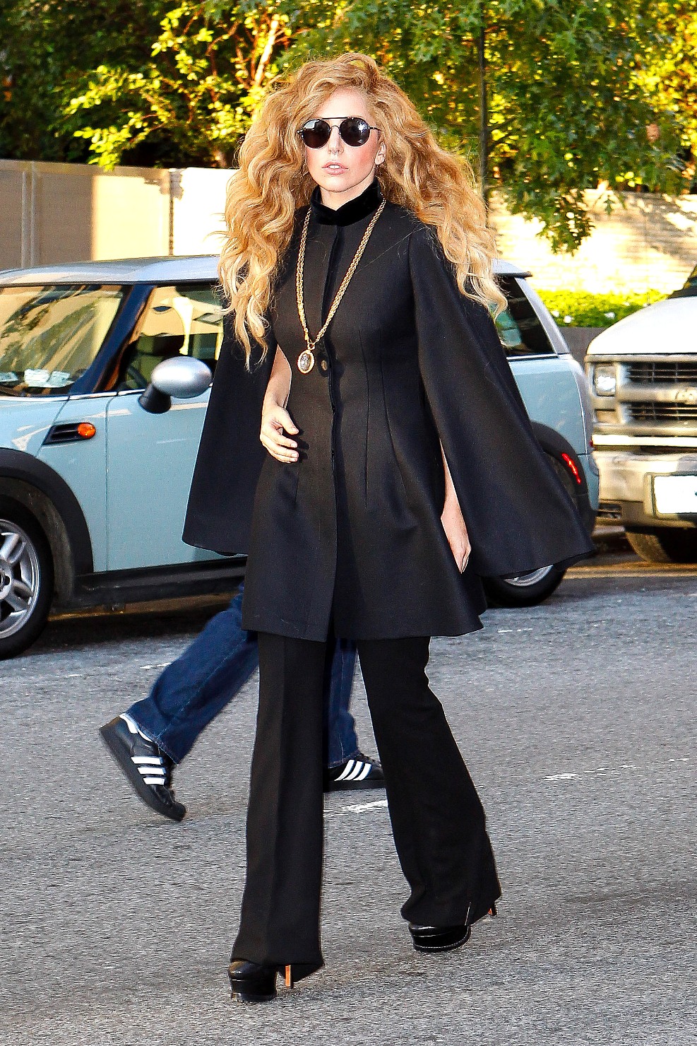 8-23-13_Arriving_at_Recording_Studio_001
