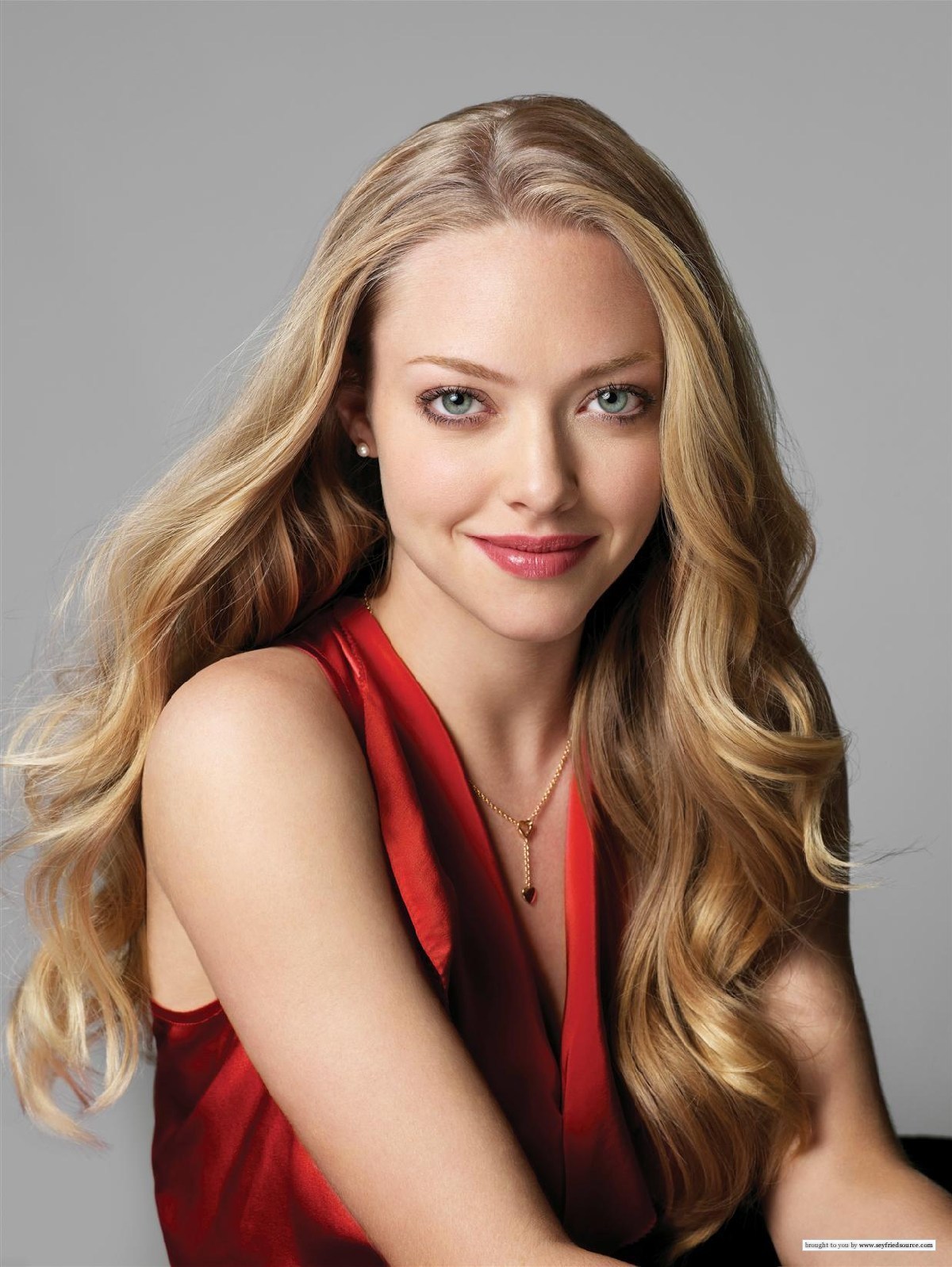 Lucky-Magazine-amanda-seyfried Amanda Seyfried