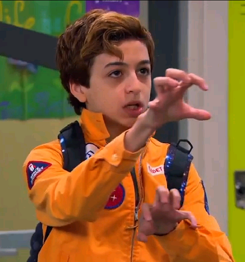 Resultado de imagen para liv y maddie skeeter