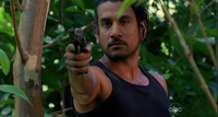 5x15 Sayid shoots.png