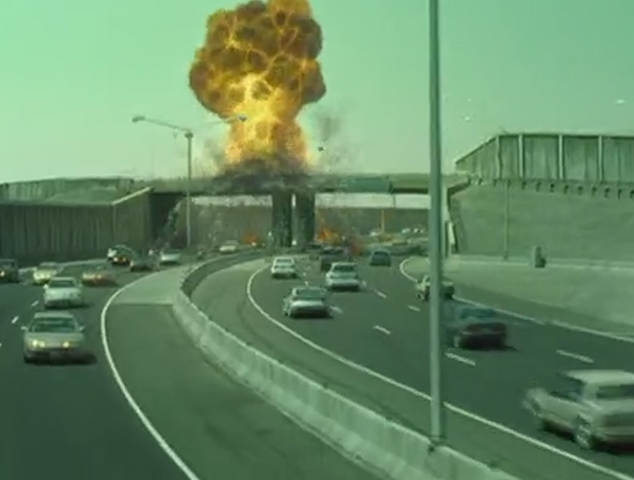 File:Twin car destroyed.png