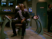 Worf unzufrieden mit Konvoidienst