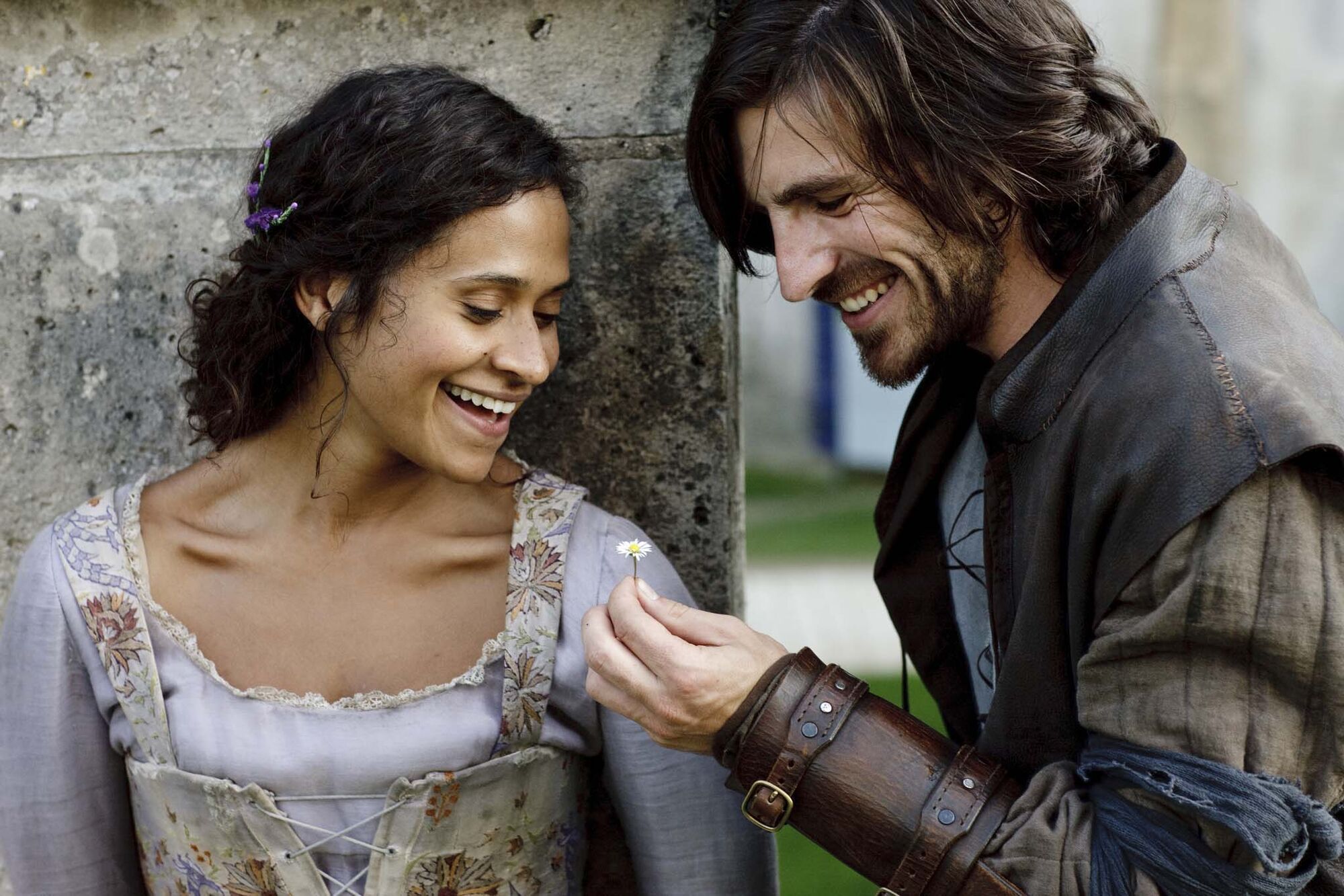 Gwaine Merlin Wiki Fandom Powered By Wikia Gwen Angel Coulby And Gwaine Eoin Macken