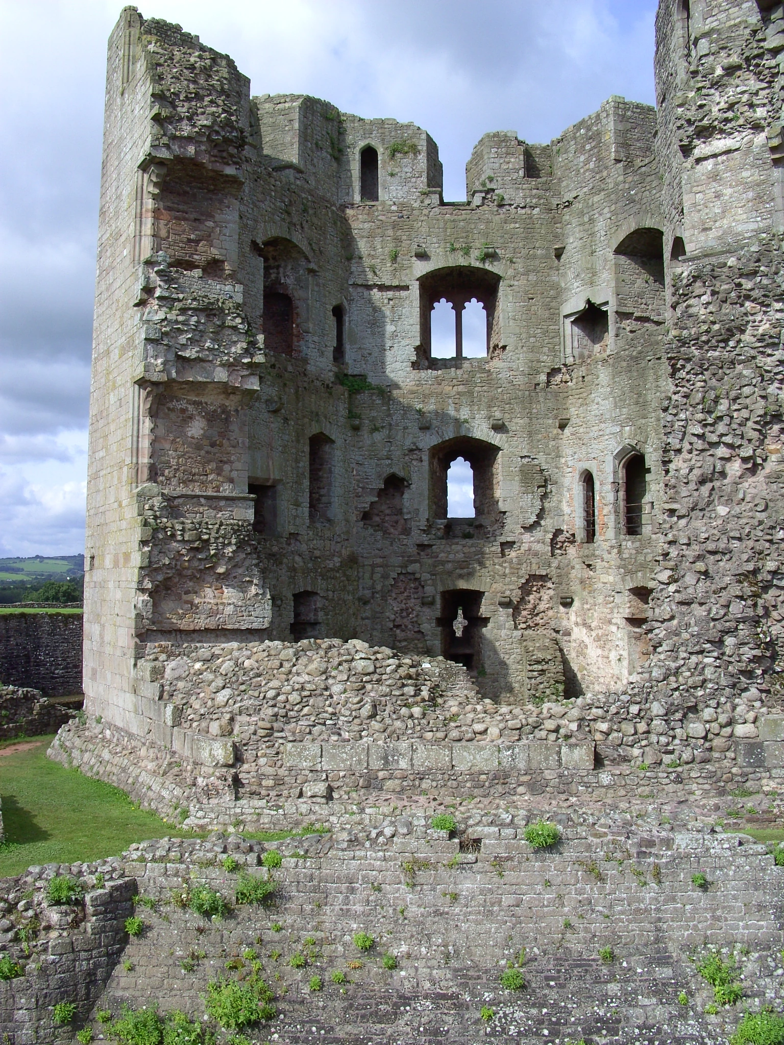Raglan Castle Merlin Wiki FANDOM powered by Wikia