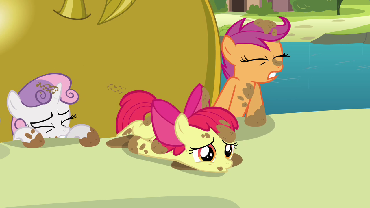CMC_gets_out_from_the_float_S3E04.png