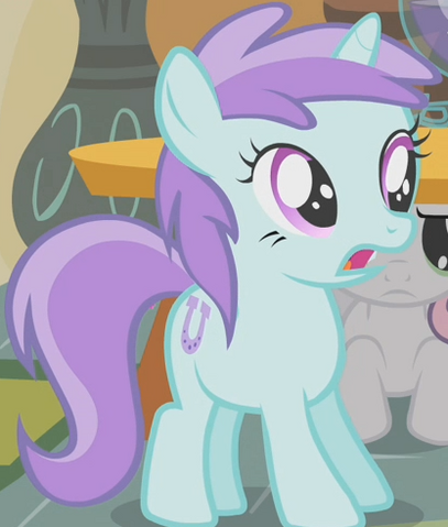 File:Liza Doolots ID S1E12.png