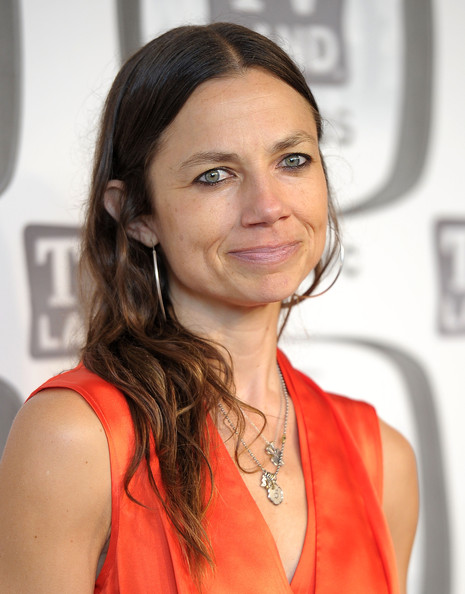 Justine Bateman | Modern Family Wiki | FANDOM powered by Wikia