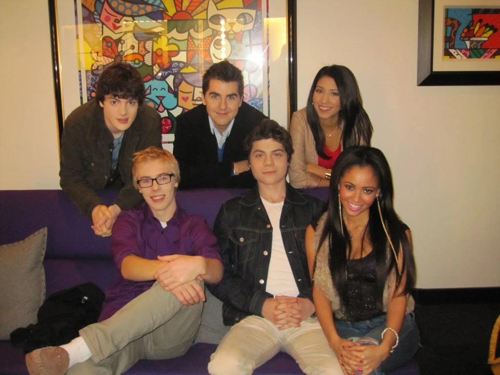 Category:Cast | My Babysitter's a Vampire Wiki | FANDOM powered by Wikia