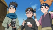 Esquadrão Konohamaru tenta entrevistar Naruto.PNG