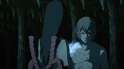 Orochimaru absorve Chakra de Kabuto.png