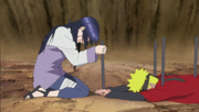 Hinata tentando salvar o Naruto.PNG