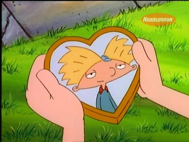 File:Helga's Arnold locket.jpg